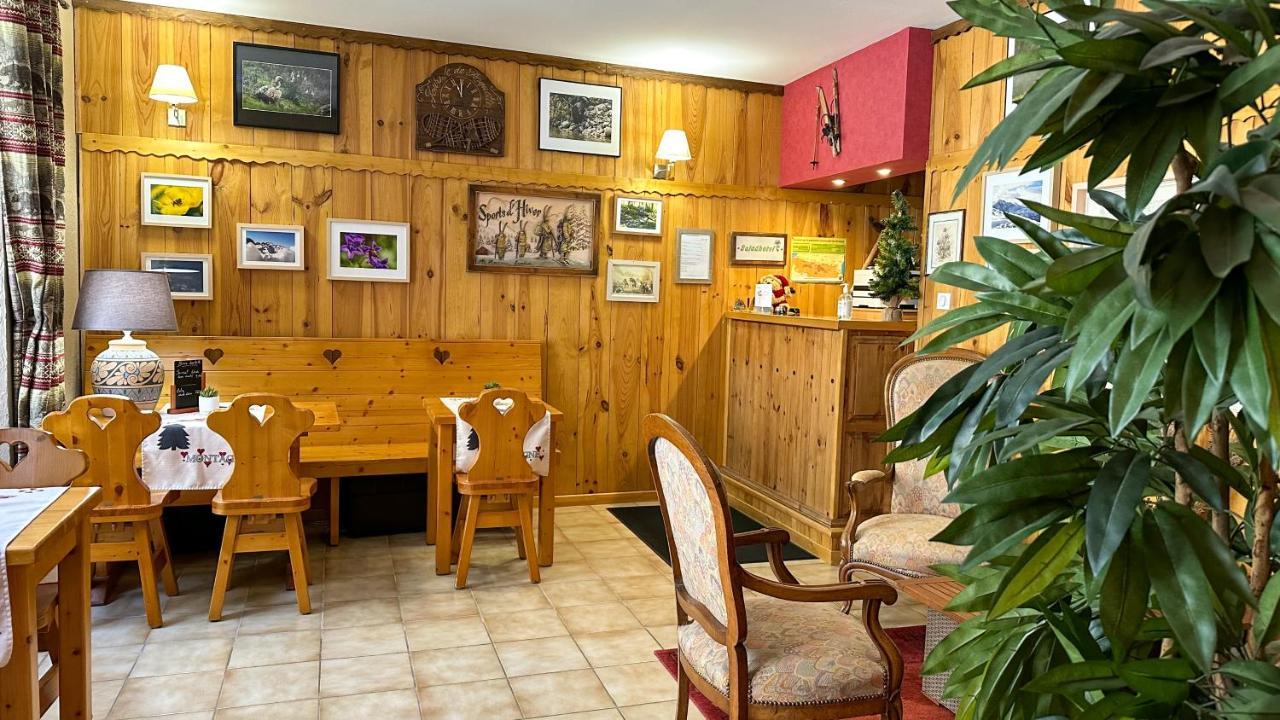 Hotel Quin Te Va Cauterets Exterior foto