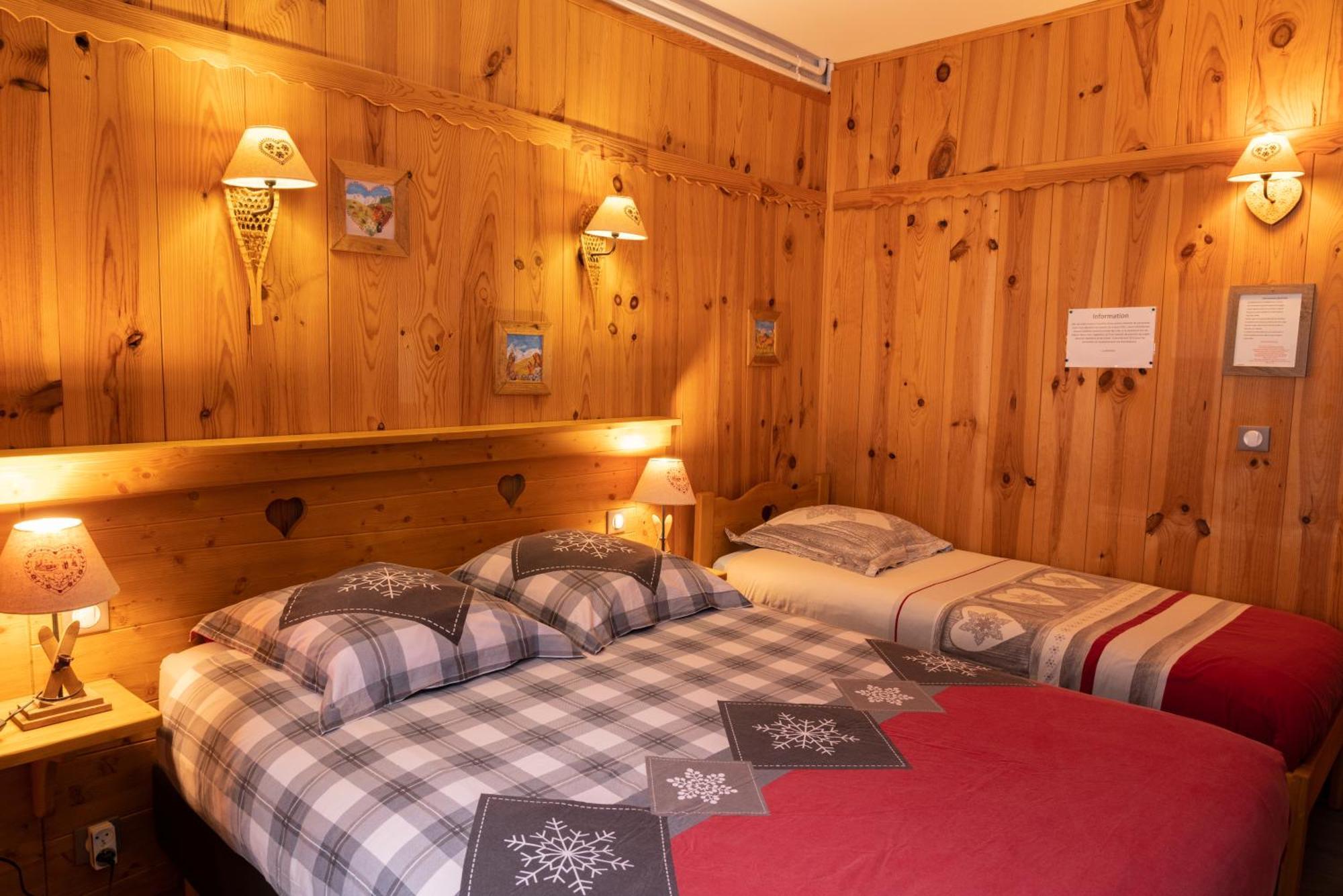 Hotel Quin Te Va Cauterets Exterior foto