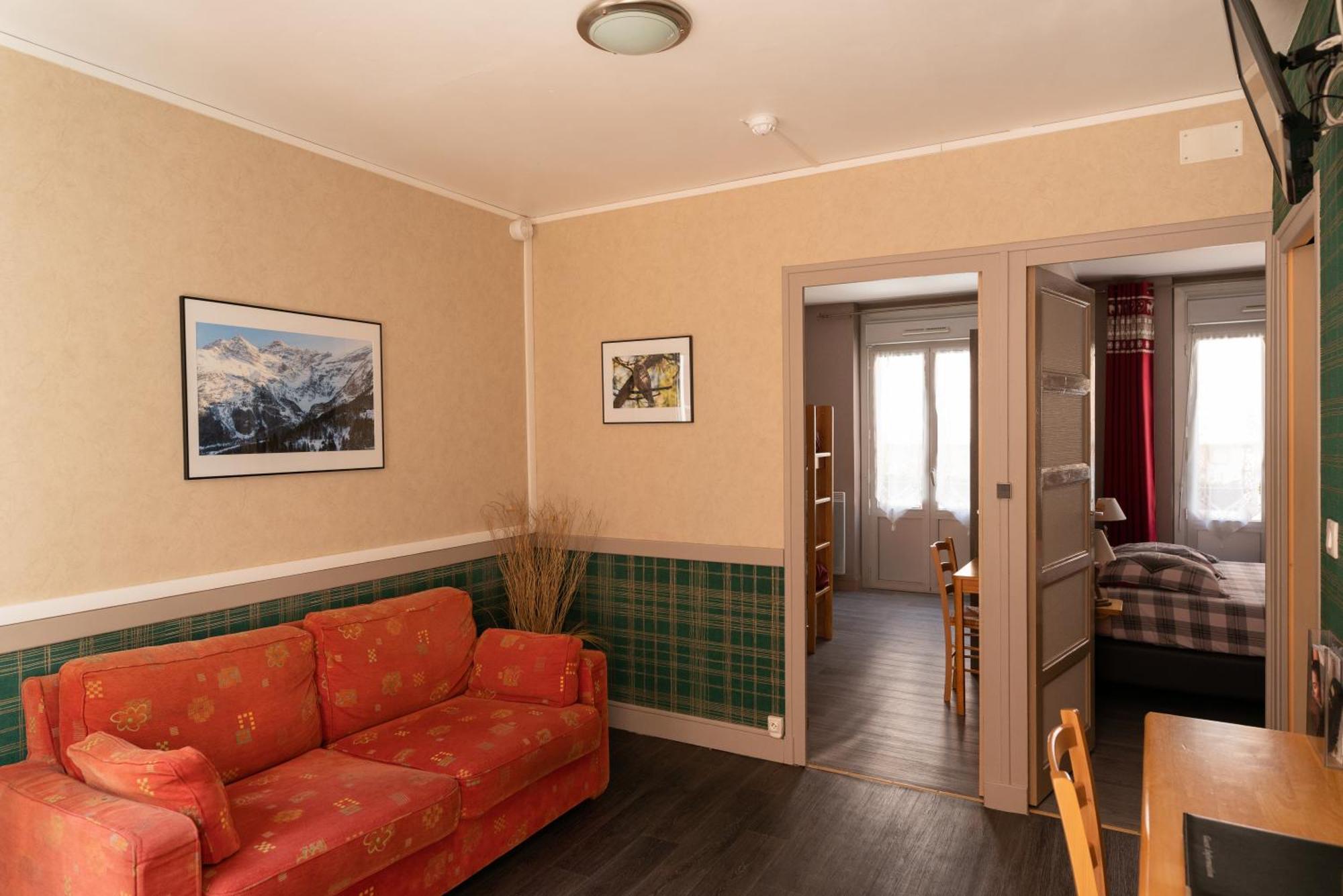 Hotel Quin Te Va Cauterets Exterior foto